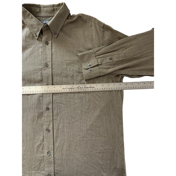 Croft & Barrow Wrinkle Resistant Mens Top Button Down Shirt Long Sleeve Size LT - Picture 4 of 9